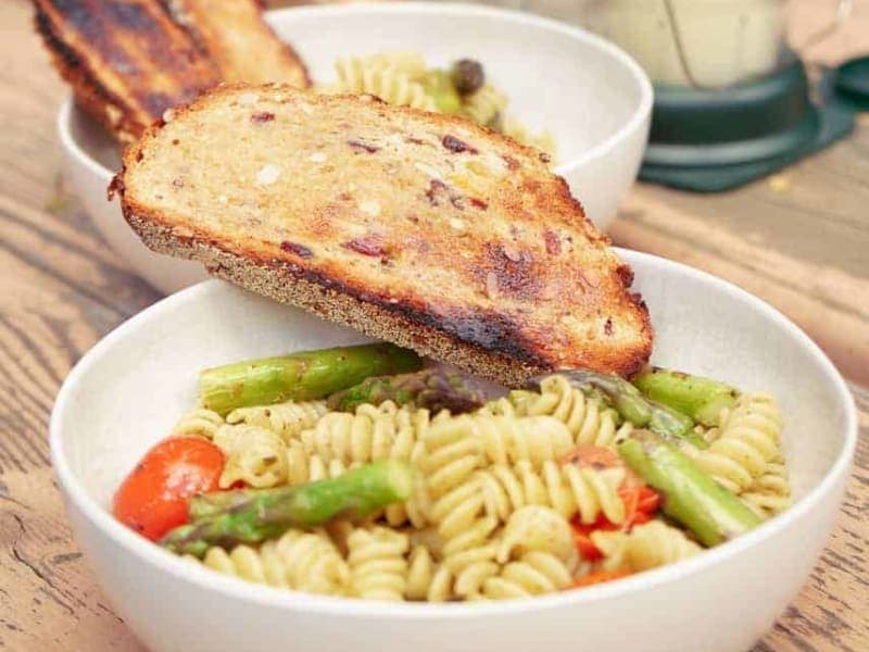 Bacon and Pesto Pasta salad