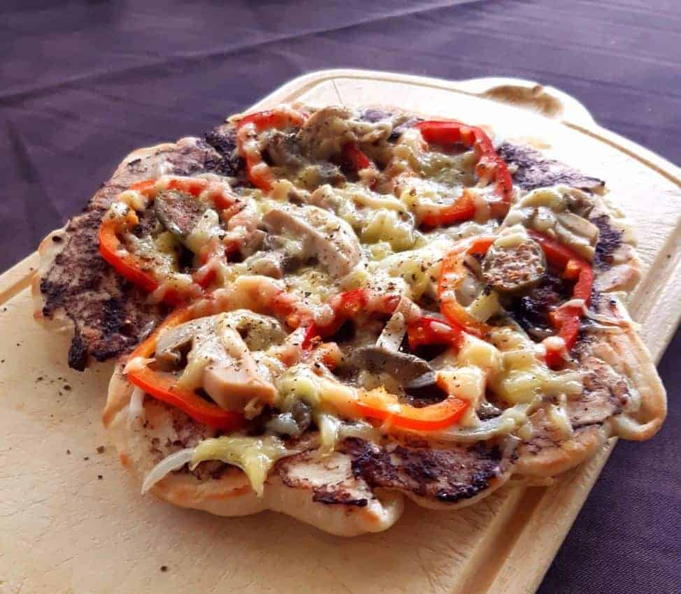 Make pizza in the van yourself (Non-Omnia-edition)
