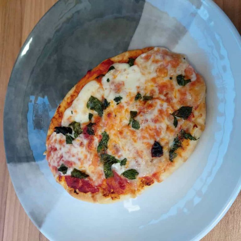 Simple Flat Bread Pizza