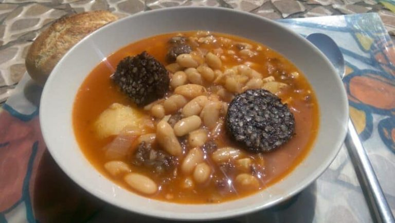 Asturian bean stew