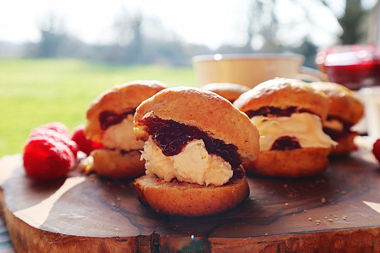 Mini Omnia Scones