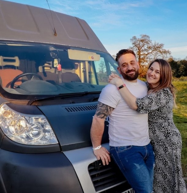 Sophie-and-Mark-Vanlife-Eats