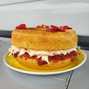 Omnia vegan victoria sponge