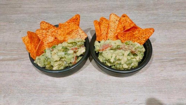 MeShell’s Kick A** Guacamole